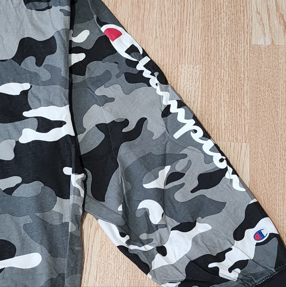 Champion Gray & Black Camo Lightweight Hoodie 4XL - Picture 3 of 4